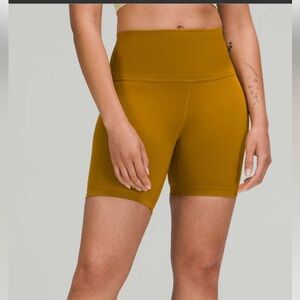 lululemon Wunder Train High-Rise Bike Shorts 6”— Mustard Sz 4